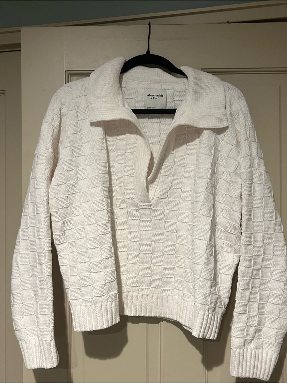 Abercrombie & Fitch White Textured Cowl-Neck Sweater